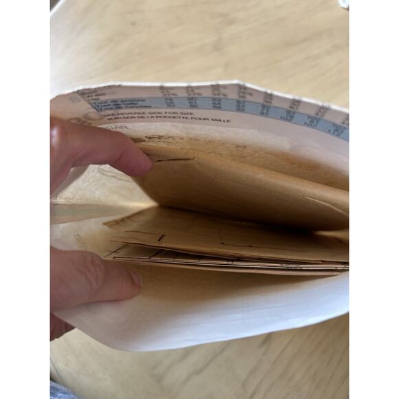 4 VTG Vogue 80s Sew Patterns designer Lagerfeld, Horn, Klein, Montana, Workwear - Picture 11 of 11